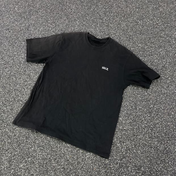 예일 페이드 스몰로고 반팔티