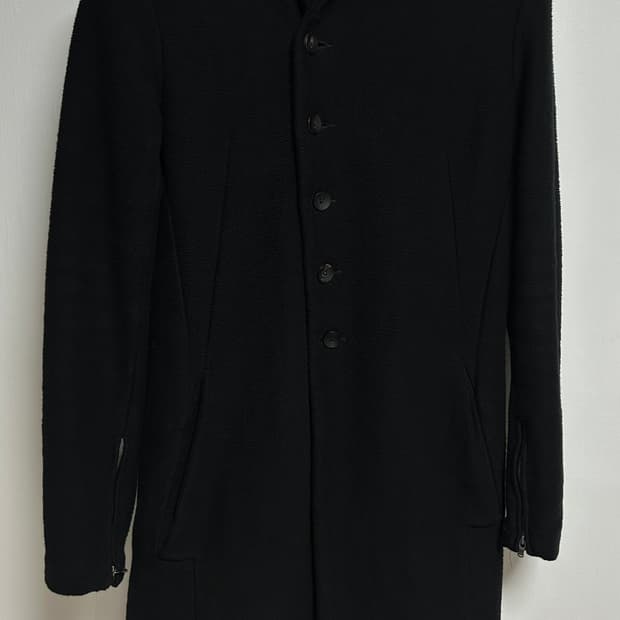 The Viridi Anne 숄카라 코트