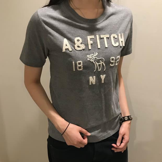 아베크롬비 반팔 그레이