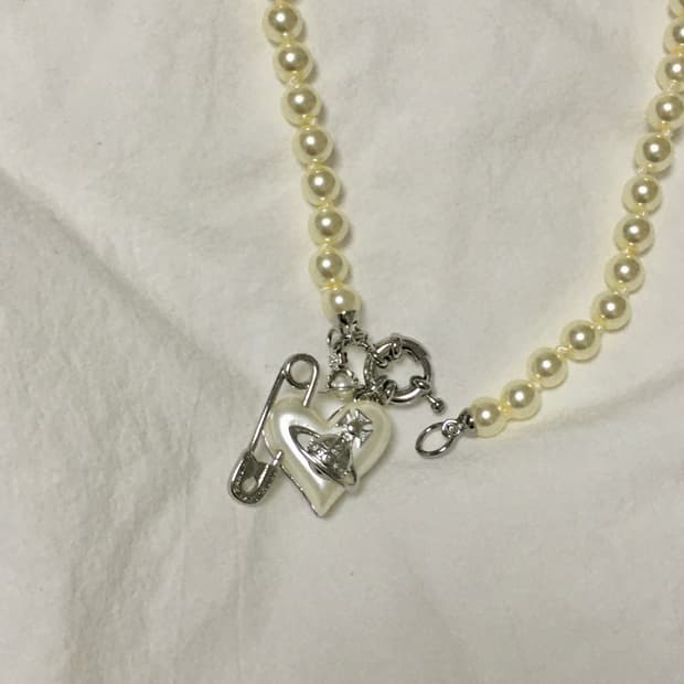 비비안웨스트우드 목걸이