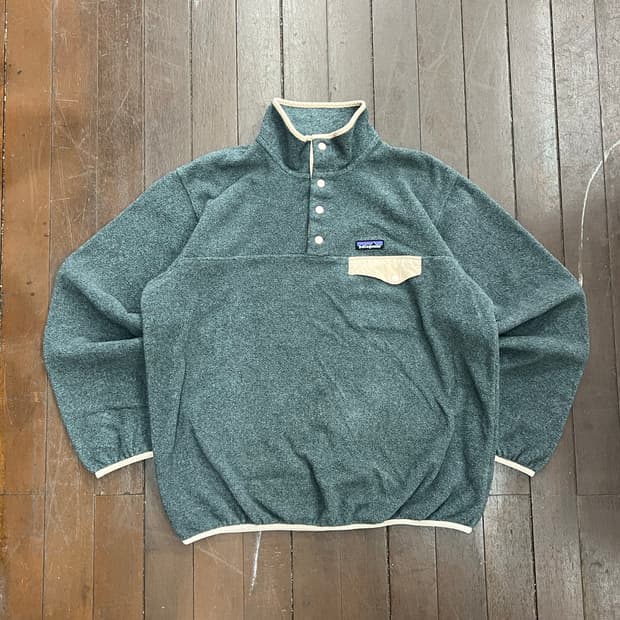 파타고니아 신칠라 후리스