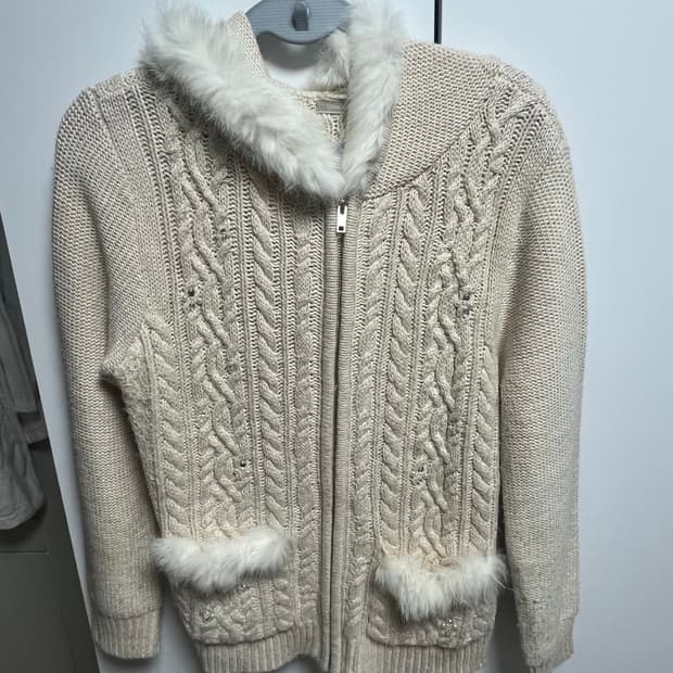 미빈큐빈티지와이즈걸 히메갸루 퍼 후드집업