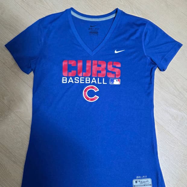 나이키 MLB 시카고 컵스 브이넥 반팔티 S