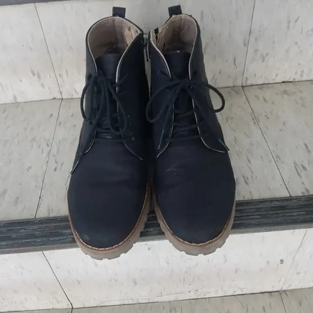 검정색 남성 부츠