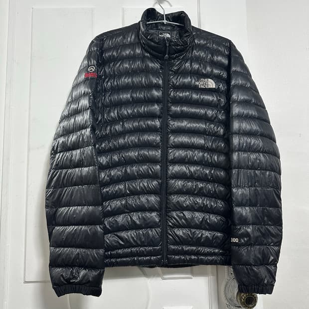 노스페이스 800 경량패딩