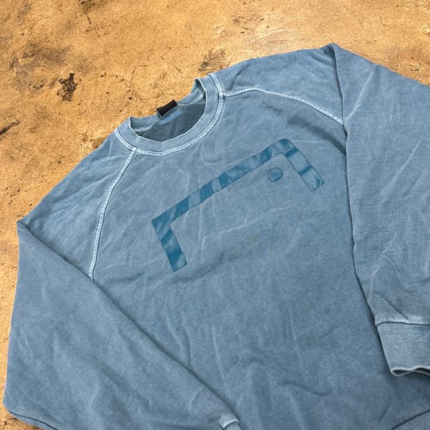 [정품/L] 골스튜디오 블루 워싱 맨투맨 티셔츠 b8