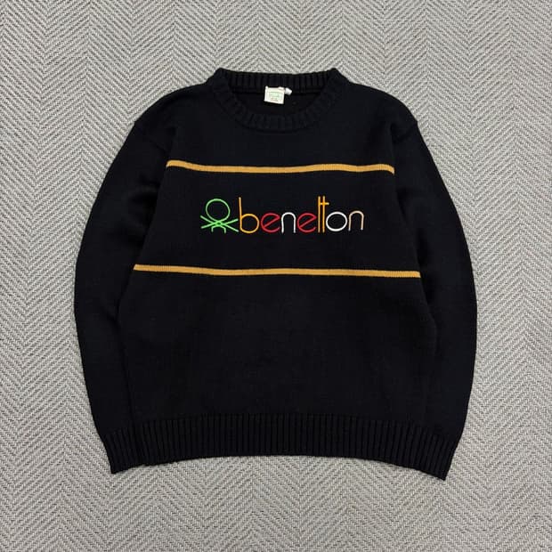 베네통 80s 자수 니트 스웨터 v3083