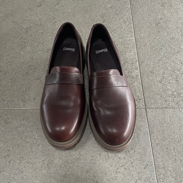 Camper 캠퍼 로퍼 (240)