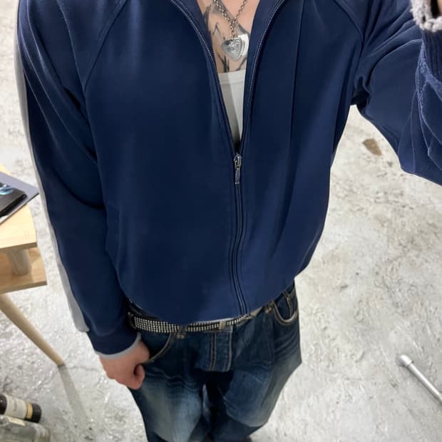 old uniqlo zip up