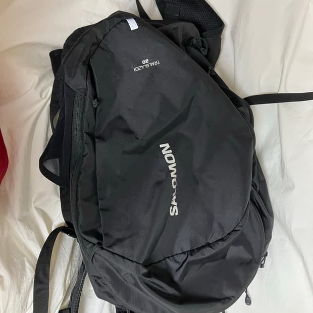살로몬 백팩10
