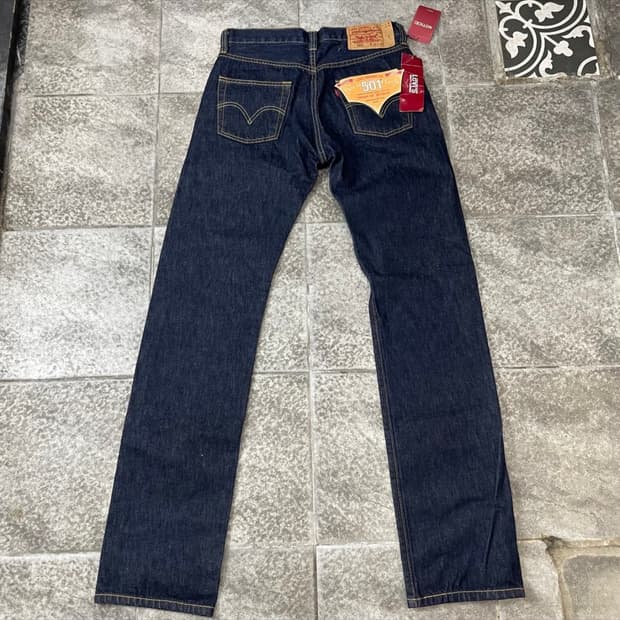 Levis 리바이스 501 스트레이트 핏 데드스탁