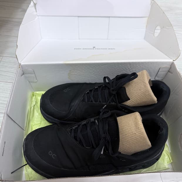 온러닝 파프 클라우드 몬스터 2 블랙 275