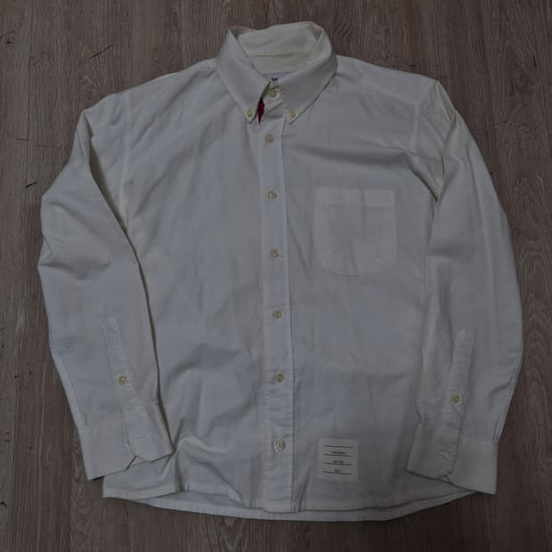 톰브라운 뉴욕 버튼다운 긴팔 셔츠 (1)