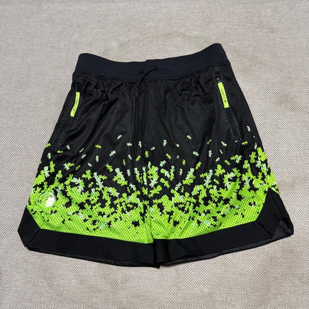 언더아머 커리 반바지 형광 메쉬