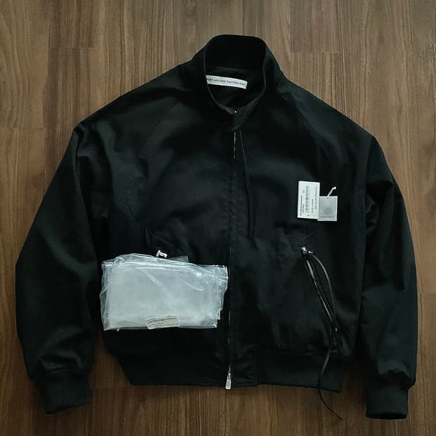 포스트 아카이브 팩션 8.0 센터 봄버 xs