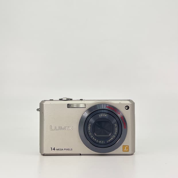 파나소닉 루믹스 Panasonic LUMIX DMC-FX180 실버