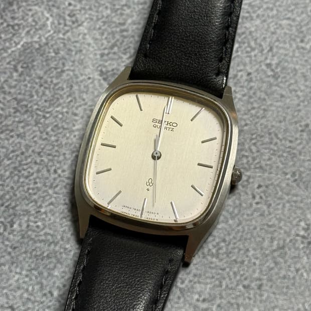 Seiko 세이코 Square Quartz 1970