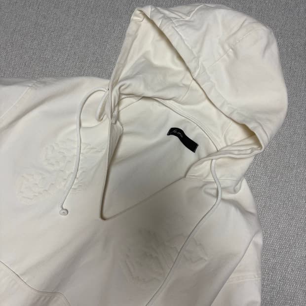 샵페어리 엠보싱 후드 - 화이트