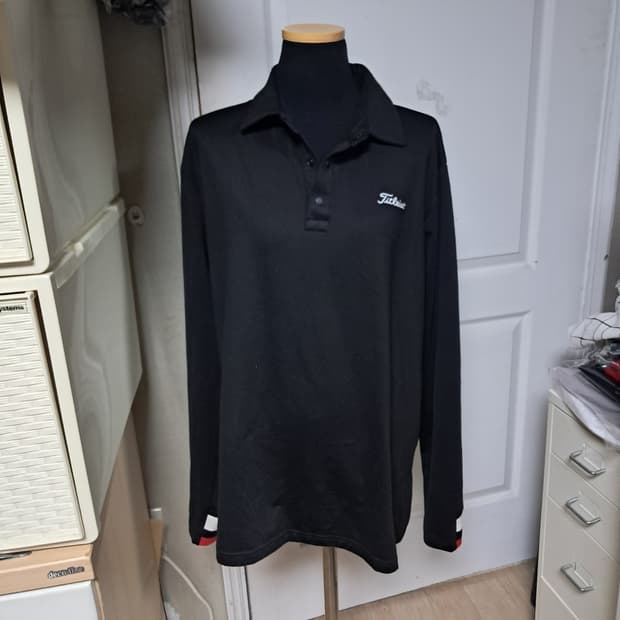 타이틀리스트 긴팔 카라티 긴팔티셔츠 블랙 L(약100)