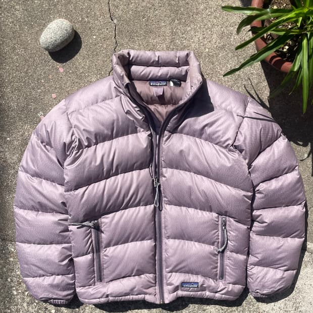 2000‘s Patagonia packable goose down