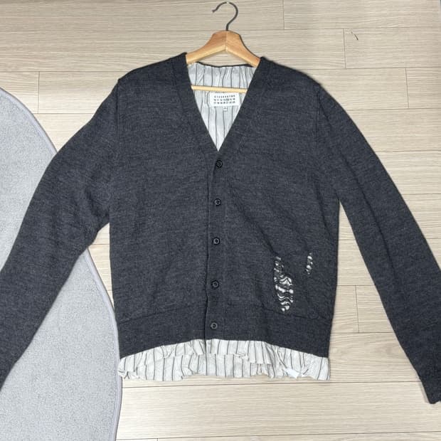 마르지엘라 디스트레스드 가디건 s