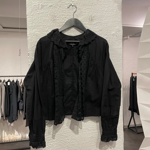 꼼데가르송 크로셰 디테일 셔츠