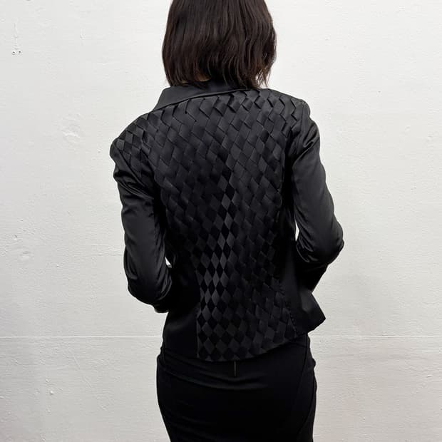 안토니오 베라르디 우븐 백 새틴 자켓