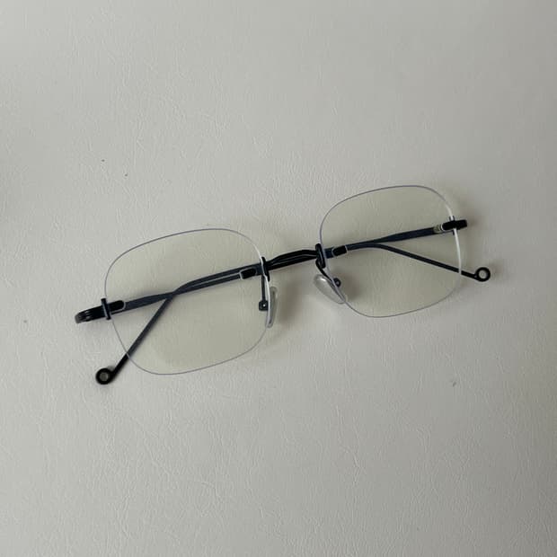 빈티지 무테안경