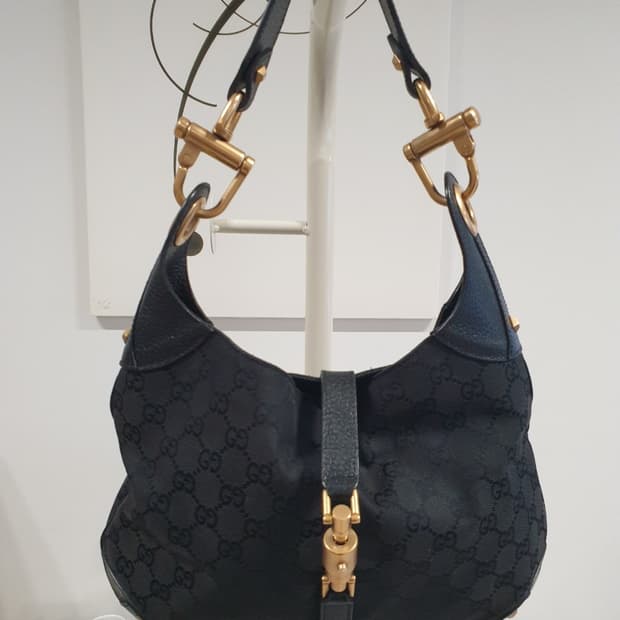 구찌 GG로고 숄더백(재키백)