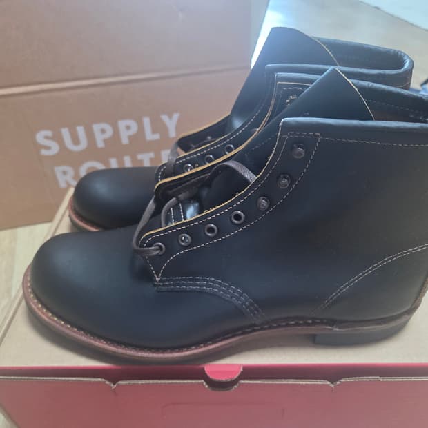 [275] 레드윙 백멘 플랫박스 9060