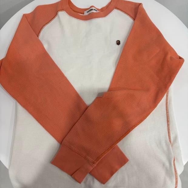 배이프 와플 롱슬리브