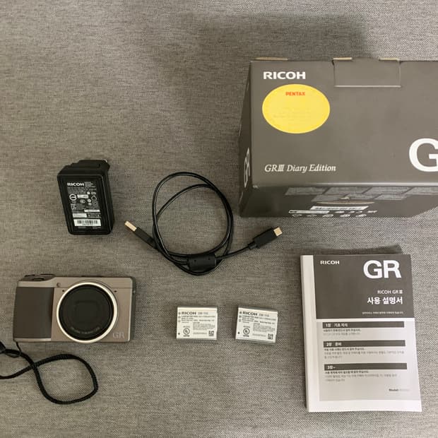 리코 GR3 다이어리에디션