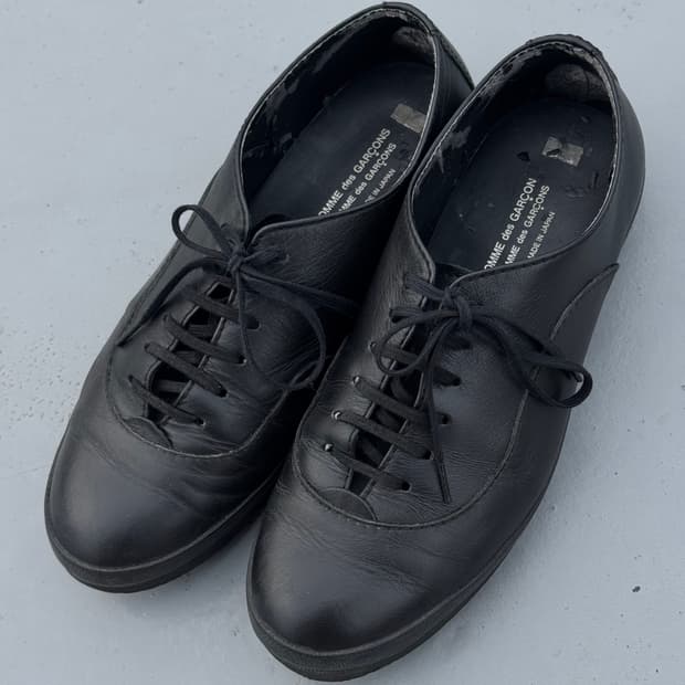 CDGCDG Plain Toe Derby Shoes