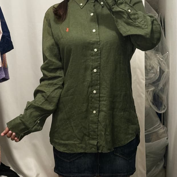 카키 폴로 셔츠