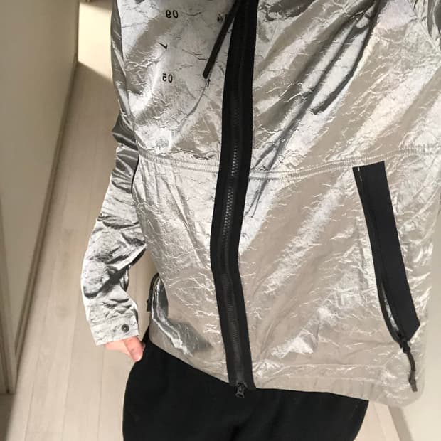 나이키 테크팩 리플렉터 바람막이