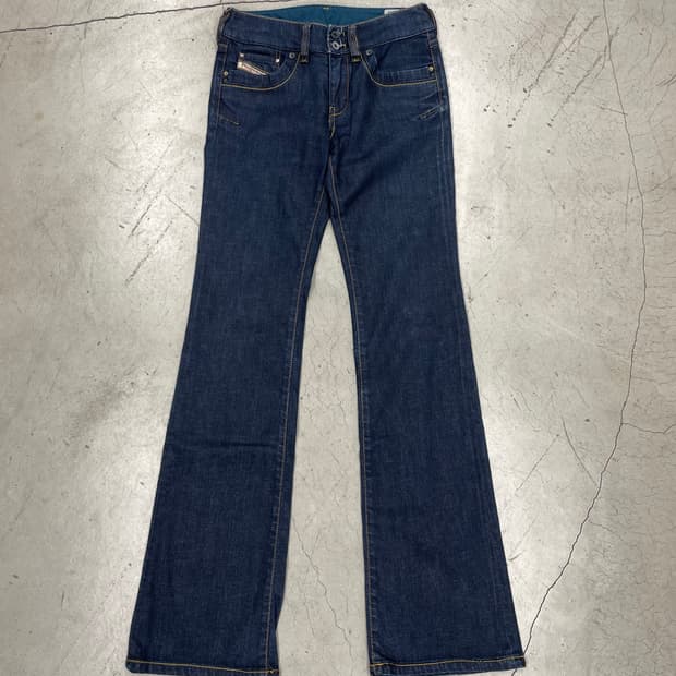 Diesel Ronhar Indigo flare pant (26)