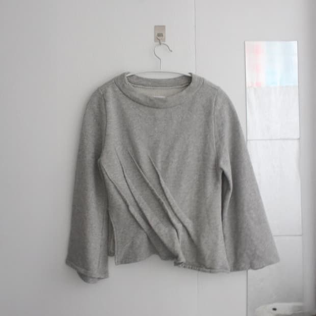 mihara yasuhiro oblique pleats sweat