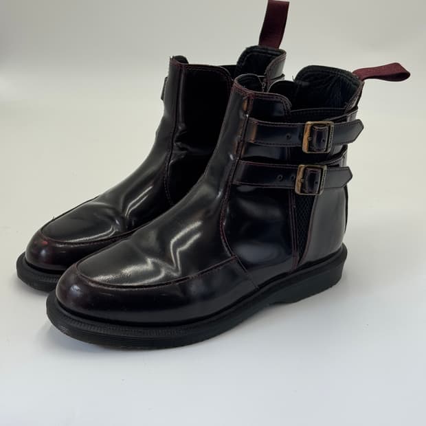 닥터마틴 플로라