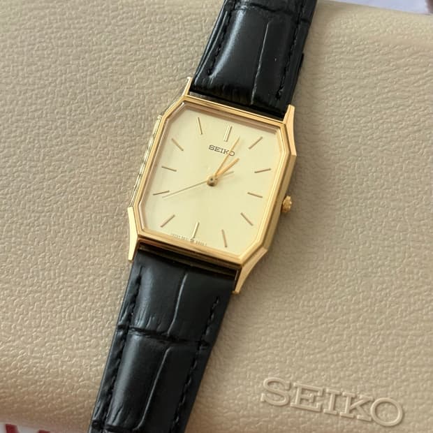 Seiko 세이코 쿼츠 옥타곤 골드 1990