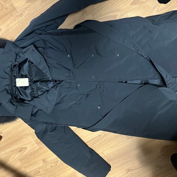 빈폴 레이디스 폭스퍼 구스다운 90 S (상태 상) 급처