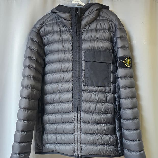 스톤아일랜드 18FW 경량패딩 Stone Island