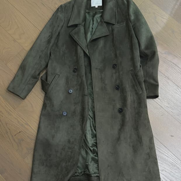 카키 스웨이드 코트