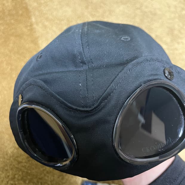 Cp 컴퍼니 모자 팝니다