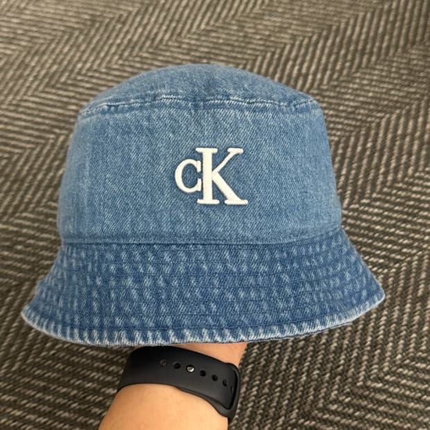 캘빈클라인 CK 데님 버킷햇 (OS)