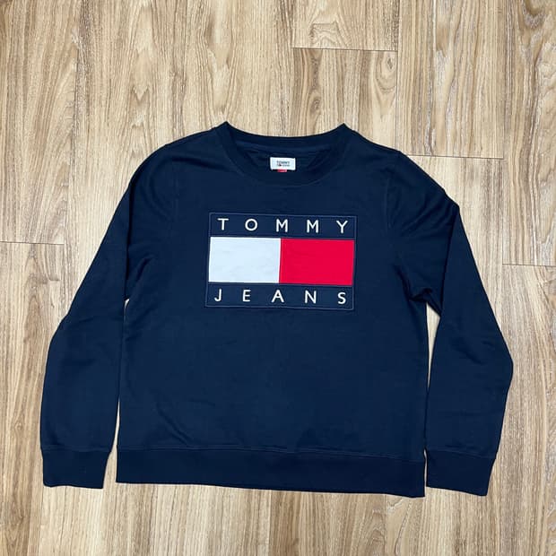 타미힐피거 맨투맨 S