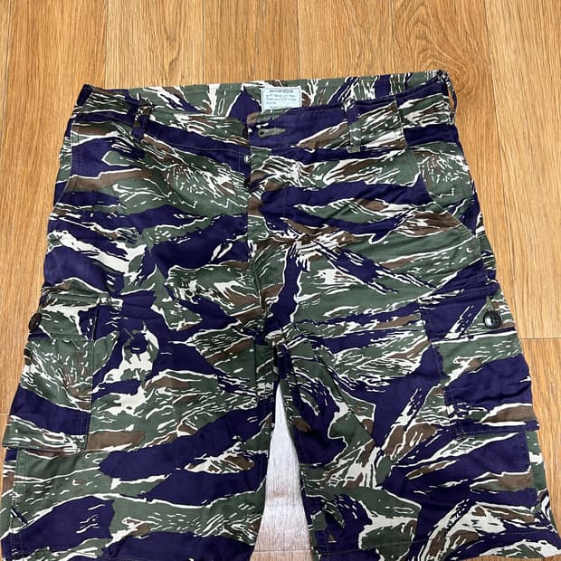 리얼맥코이 정글타이거 쇼츠 (퍼플)