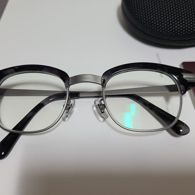 하쿠산 안경 LINDY ARM 린디암 (Gray Havana/Titan)