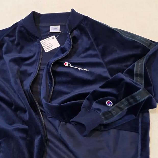 set. Champion [챔피온] 벨벳 트레이닝복