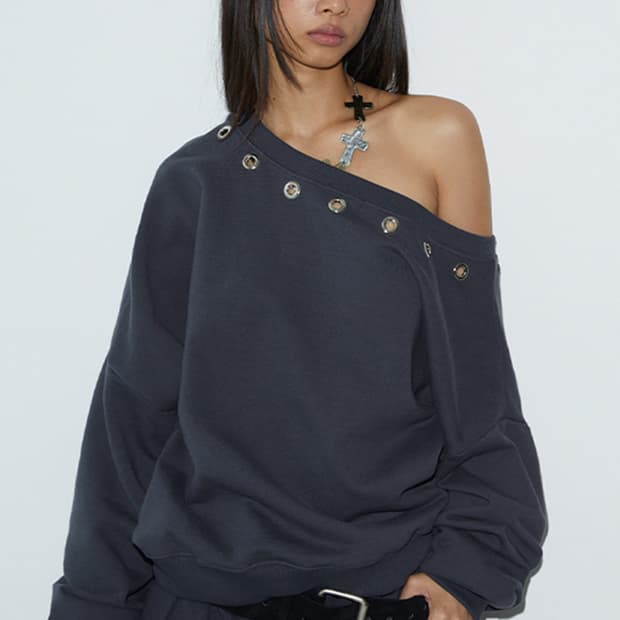 분트 원숄더 스터드 맨투맨 Unbalance Stud Sweatshirt