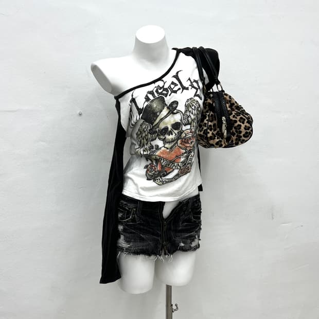 Skull printing raglan sleeve